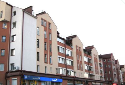Kompleksowe wykonanie elewacji   bloków mieszkalnych 2012  warszawa ul. Nałęczowska